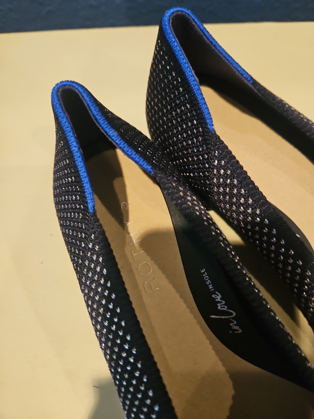 NEW Rothy's Black Pointed Toe Star Block Heel In Love Insole - Picture 9 of 10